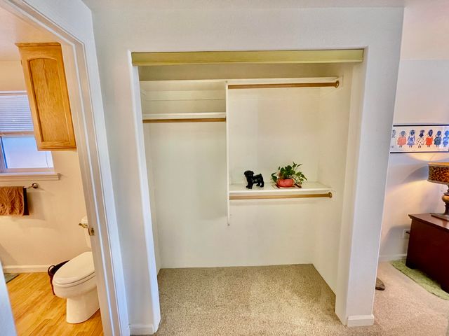 1650 Husker Butte Lane, Medford, OR 97504