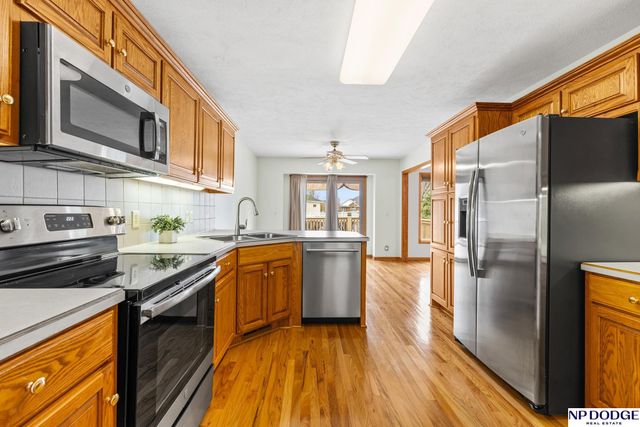 815 Heatherwood Street, Fremont, NE 68025