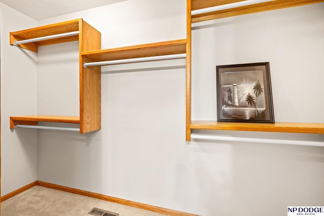 815 Heatherwood Street, Fremont, NE 68025