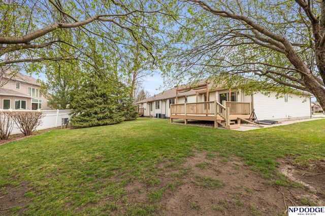 815 Heatherwood Street, Fremont, NE 68025