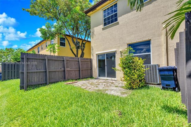 9011 SW 227th St 1, Cutler Bay, FL 33190