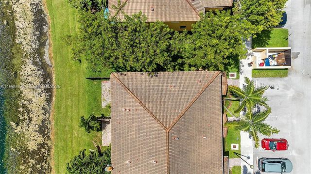 9011 SW 227th St 1, Cutler Bay, FL 33190