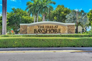 9011 SW 227th St 1, Cutler Bay, FL 33190