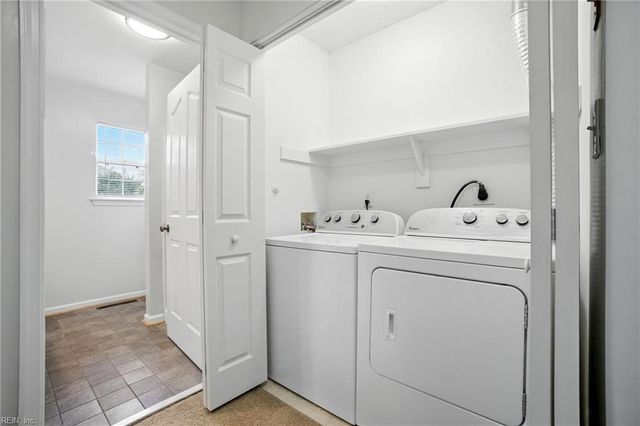 1816 Riddlesworth DR, Virginia Beach, VA 23456
