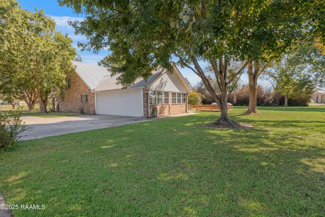 110 Rue Cordial, Carencro, LA 70520