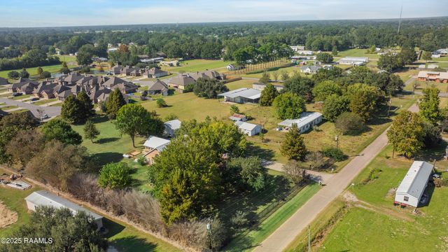 110 Rue Cordial, Carencro, LA 70520