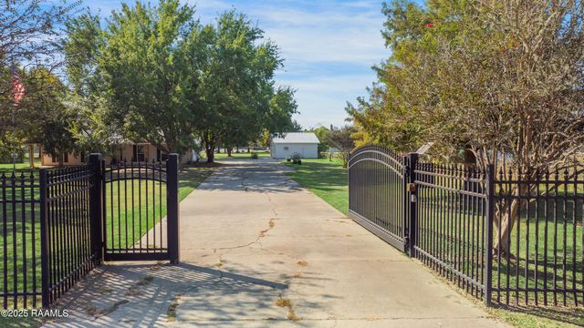 110 Rue Cordial, Carencro, LA 70520