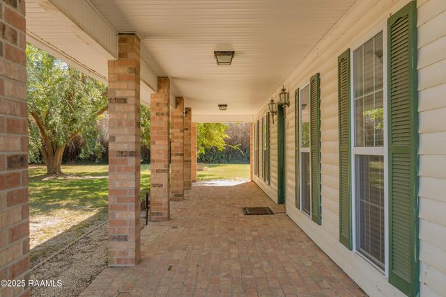 110 Rue Cordial, Carencro, LA 70520