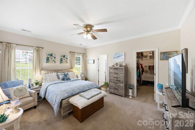 40 Ashton Bluff Circle, Mount Holly, NC 28120