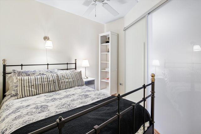 125 S JEFFERSON Street 1905, Chicago, IL 60661