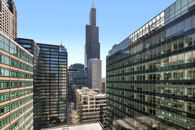 125 S JEFFERSON Street 1905, Chicago, IL 60661