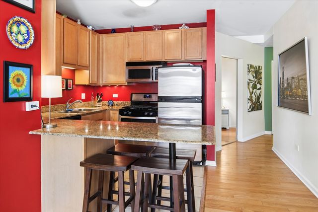 125 S JEFFERSON Street 1905, Chicago, IL 60661