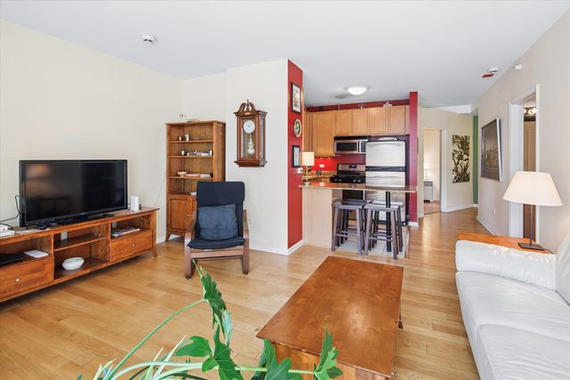 125 S JEFFERSON Street 1905, Chicago, IL 60661