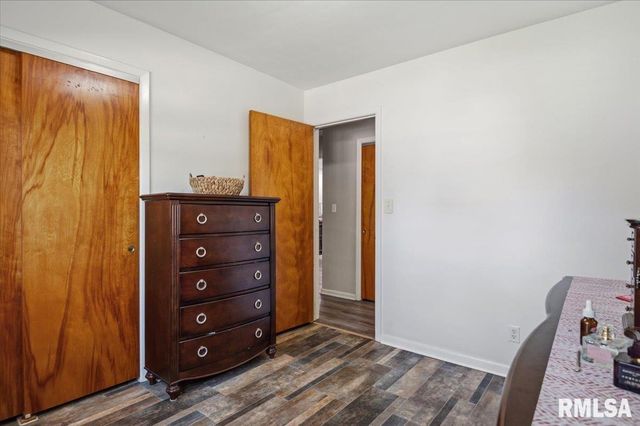 12 N OXFORD Road, Springfield, IL 62702