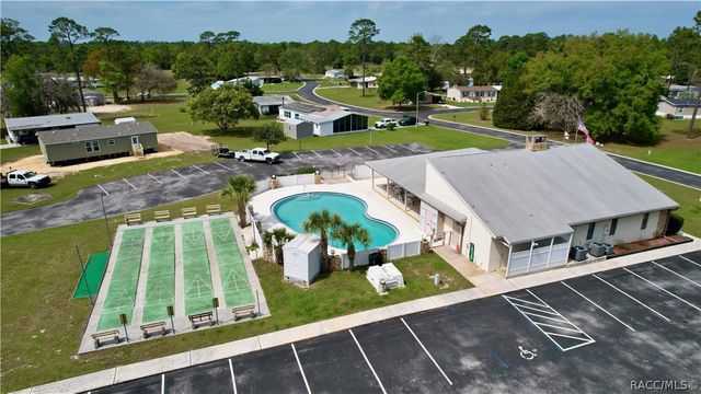 7935 W Fostoria Drive, Dunnellon, FL 34433