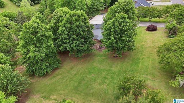 1447 LONGBROOK DRIVE NE, Cullman, AL 35055