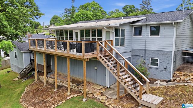 1447 LONGBROOK DRIVE NE, Cullman, AL 35055