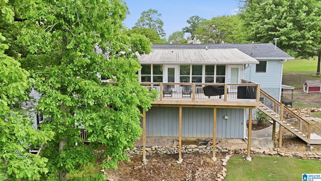 1447 LONGBROOK DRIVE NE, Cullman, AL 35055
