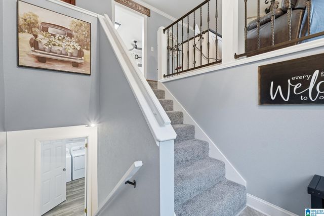 1447 LONGBROOK DRIVE NE, Cullman, AL 35055
