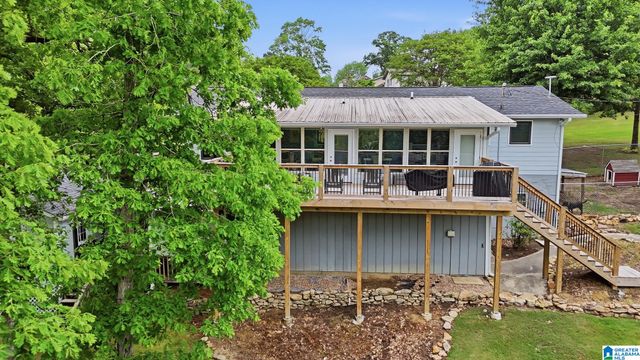 1447 LONGBROOK DRIVE NE, Cullman, AL 35055