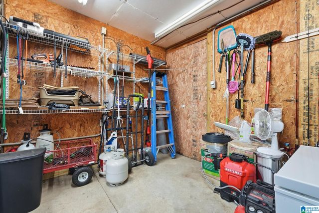 1447 LONGBROOK DRIVE NE, Cullman, AL 35055