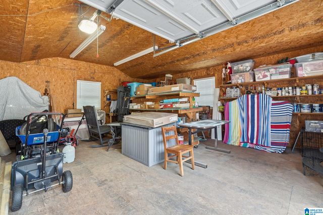 1447 LONGBROOK DRIVE NE, Cullman, AL 35055