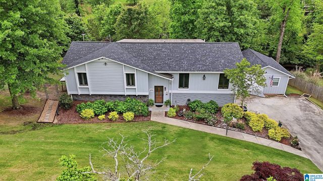 1447 LONGBROOK DRIVE NE, Cullman, AL 35055