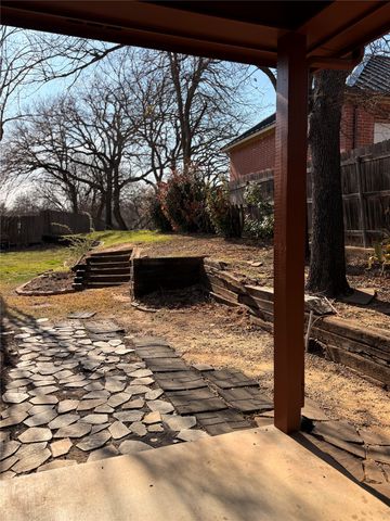 8805 Rolling Springs Court, Fort Worth, TX 76120