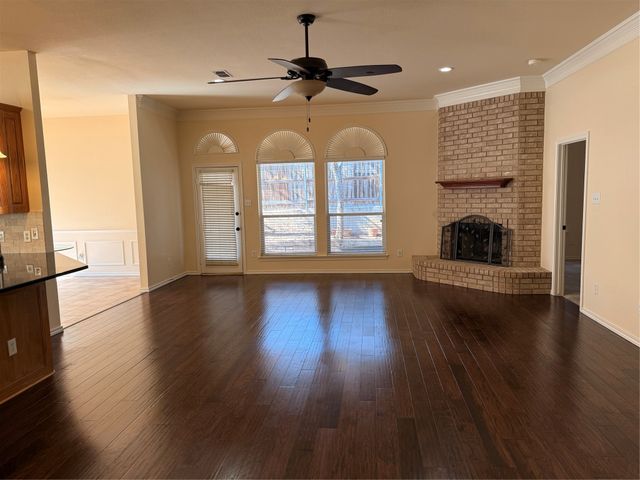 8805 Rolling Springs Court, Fort Worth, TX 76120