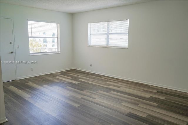 2008 Jackson St D1, Hollywood, FL 33020