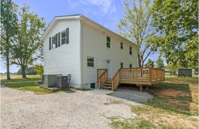 3289 Buffalo Rd, Ethridge, TN 38456