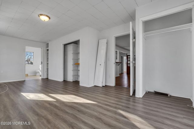 23 Tilton Avenue, Toms River, NJ 08757