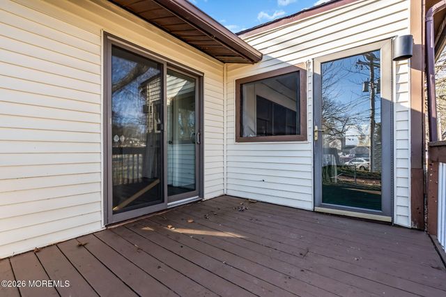 23 Tilton Avenue, Toms River, NJ 08757