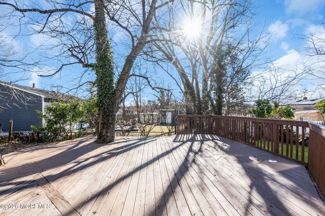 23 Tilton Avenue, Toms River, NJ 08757