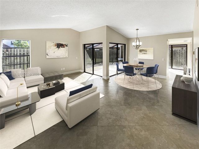 14980 SW 48th Ter 28F, Miami, FL 33185