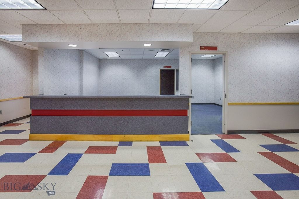 22 W Park Street, Butte, MT 59701 photo 2