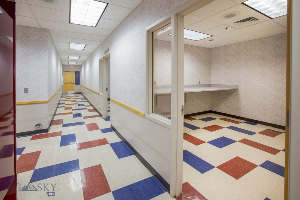 22 W Park Street, Butte, MT 59701 photo 5