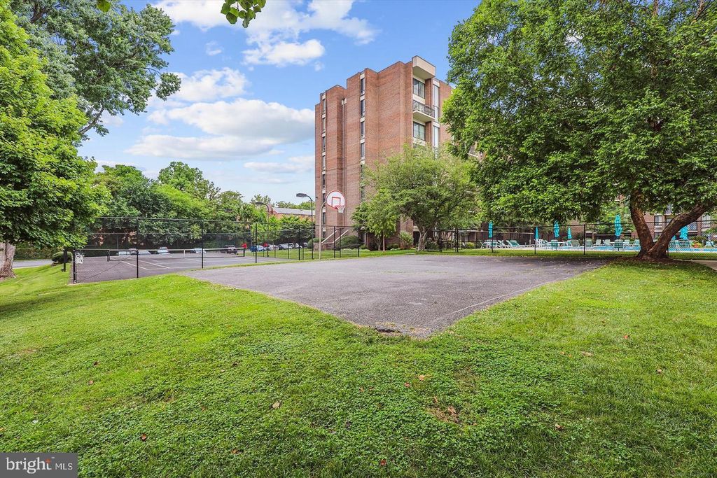 9804 GEORGIA AVE #23-301, Silver Spring, MD 20902