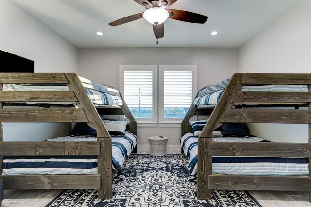 4219 Nueces Drive, Galveston, TX 77554