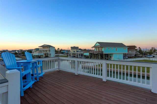 4219 Nueces Drive, Galveston, TX 77554