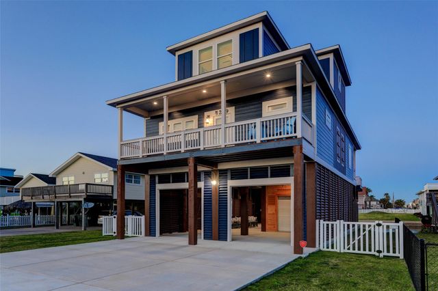 4219 Nueces Drive, Galveston, TX 77554