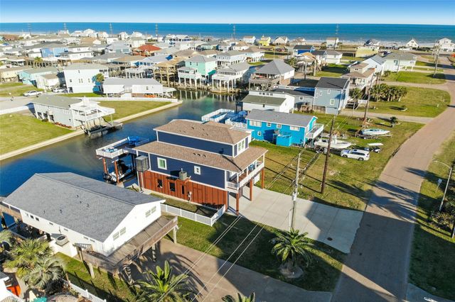 4219 Nueces Drive, Galveston, TX 77554