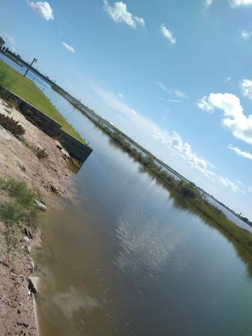 00 Bayou Lane, Freddiesville, TX 77563