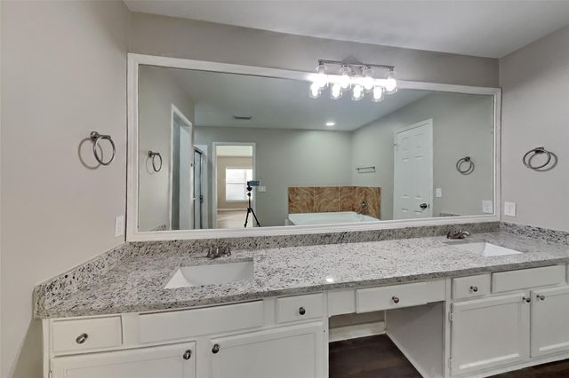 9211 Wandsworth Drive, Spring, TX 77379