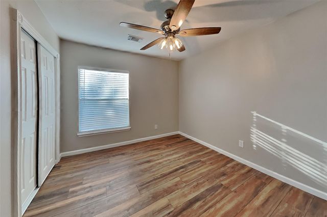 9211 Wandsworth Drive, Spring, TX 77379