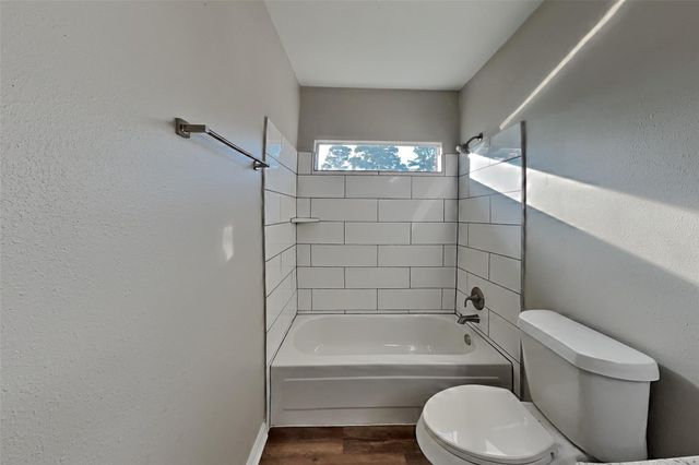 9211 Wandsworth Drive, Spring, TX 77379