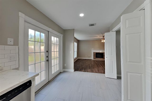 9211 Wandsworth Drive, Spring, TX 77379