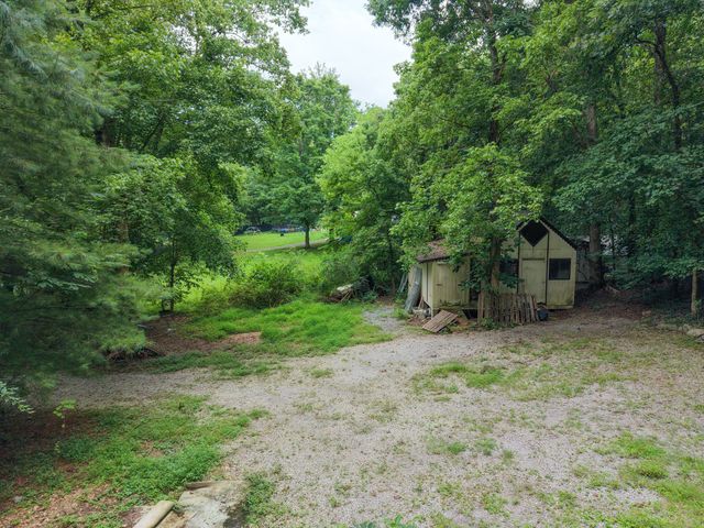 2481 Tinnin Rd, Goodlettsville, TN 37072