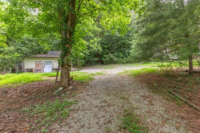 2481 Tinnin Rd, Goodlettsville, TN 37072