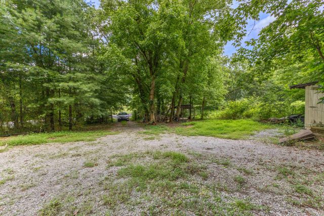 2481 Tinnin Rd, Goodlettsville, TN 37072